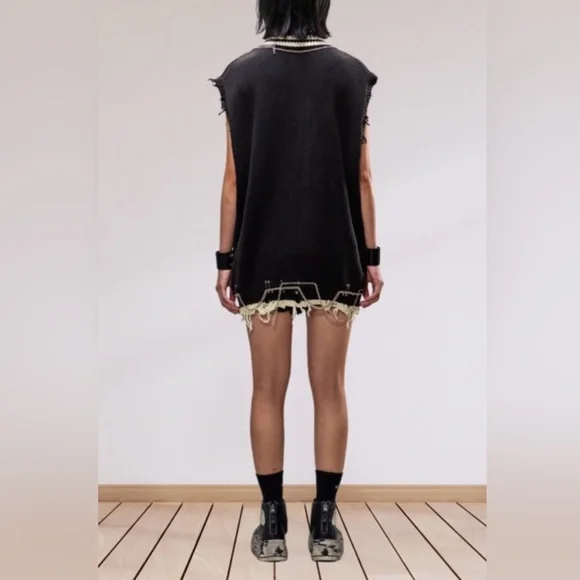 BNWT $1250 R13 Oversized Chain Embellished Vest Dress Large - Picture 3 of 12